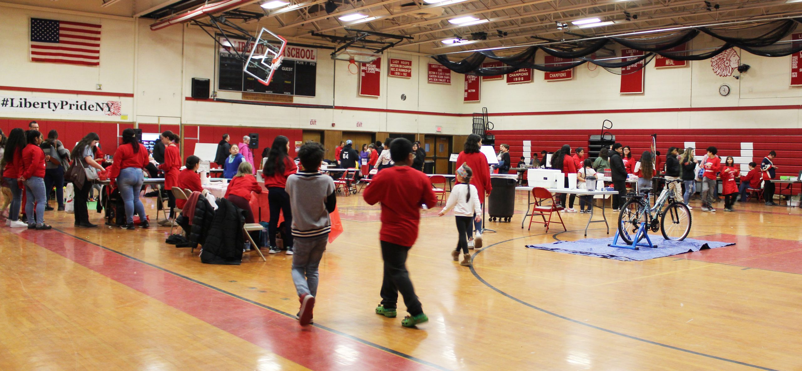 Hundreds see All Things Liberty has to offer at winter festival ...